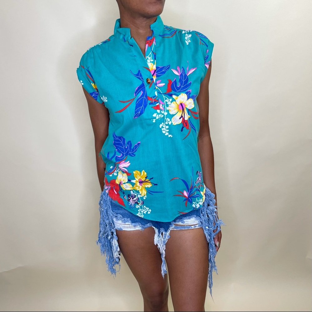 Vintage bright hibiscus print top sz 8